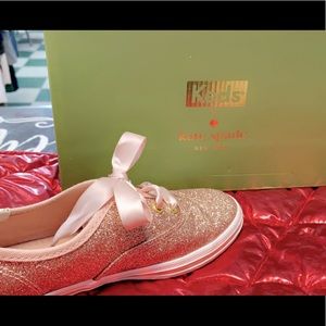 Girls shoes